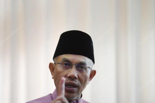 DATUK SERI DR SALLEHUDDIN ISHAK