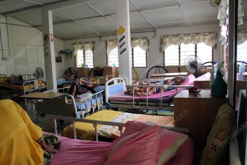 FEA06_16022012_RUMAH_TUA