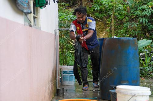 ORANG ASLI SUKU JAKUN PAHANG