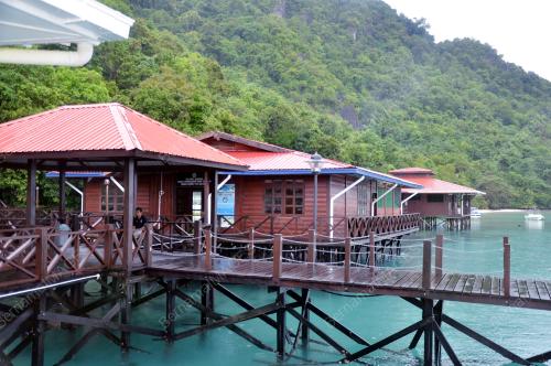 TAMAN MARIN