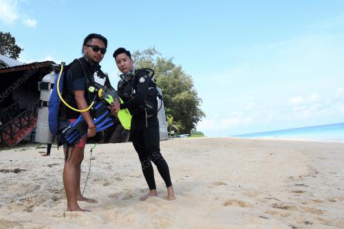 FEA06_25042018_REEF