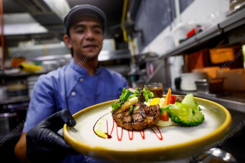 CHEF SABRI HASSAN