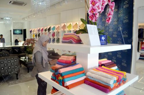 FEA06_30062016_TUDUNG_BAWAL