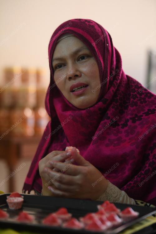IBU TUNGGAL