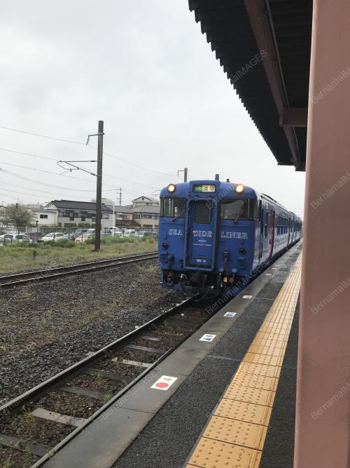 THE HYPNOTIC CHARM OF OMURA