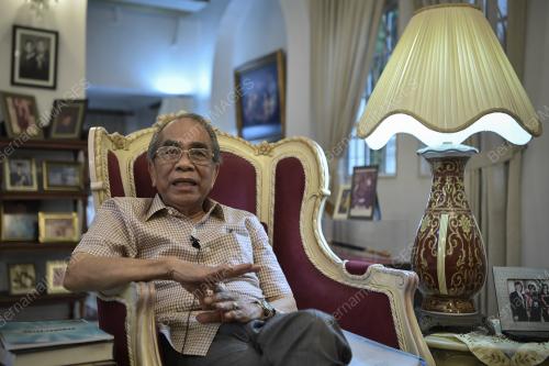 TAN SRI SALLEHUDDIN MOHAMED
