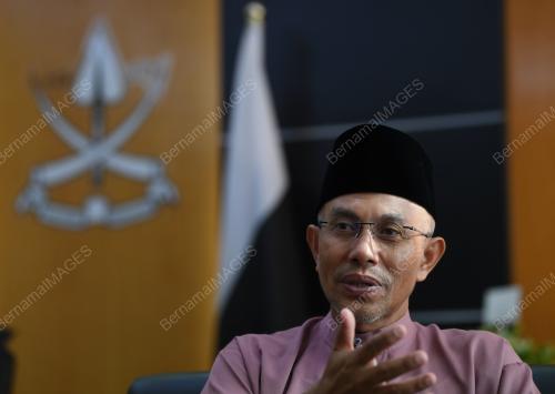DATUK SERI DR SALLEHUDDIN ISHAK