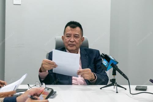 DATUK DR AZHARI HADARI