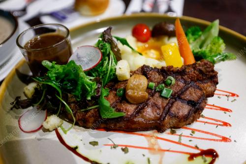 SIXTY9 ISLAMIC STEAKHOUSE