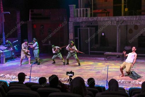 TEATER SUNGAI MENGALIR