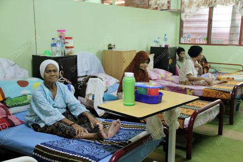 FEA08_16022012_RUMAH_TUA