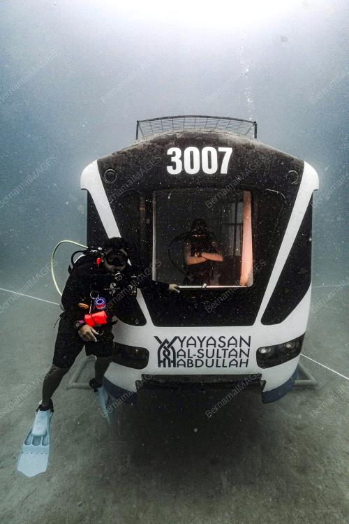 TUKUN GERABAK LRT TIOMAN