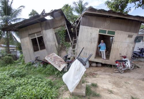 FEA09_02122015_TRAUMA_BANJIR