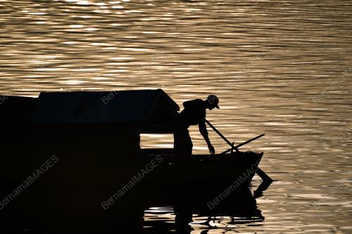 FEA09_17102018_PERAHU
