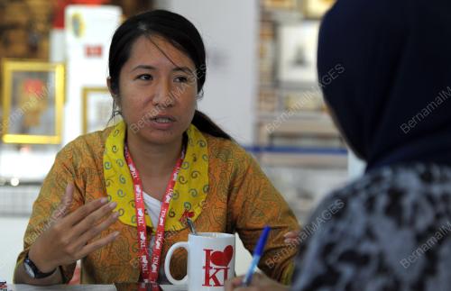 FEA10_07022017_WANITA_BASIKAL