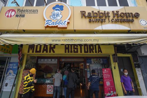 RESTORAN RABBIT HOME MUAR HISTORIA