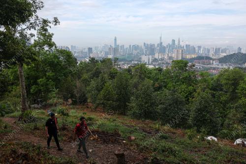BUKIT DINDING BATUAN TERTUA
