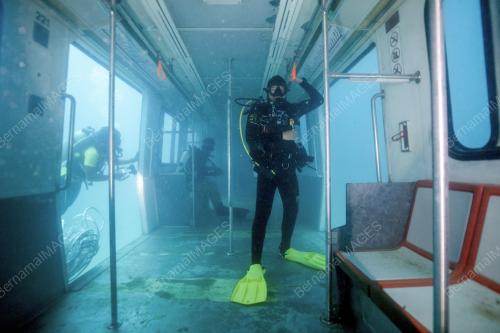 TUKUN GERABAK LRT TIOMAN