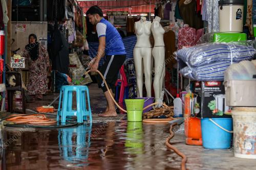 DUGAAN GELOMBANG PERTAMA KELANTAN
