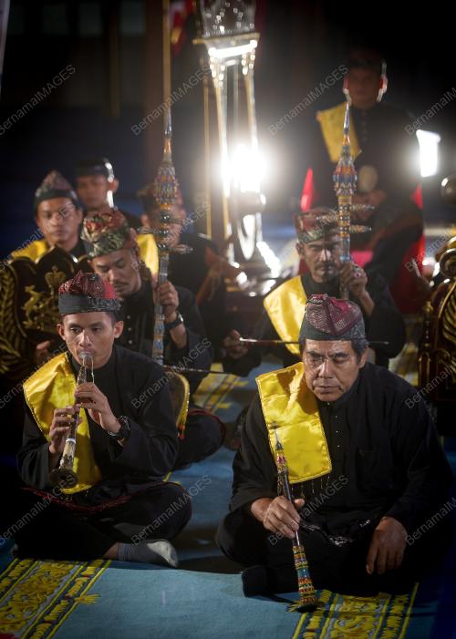 FEA12_07122016_LATIHAN