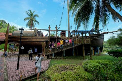 KEUNIKAN BOT TRADISIONAL, KAPAL LAYAR DI TERENGGANU