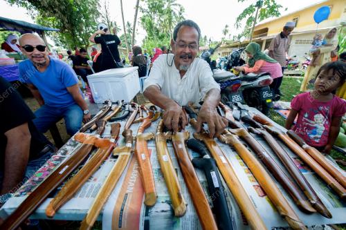 FEA12_26062017_GOLOK