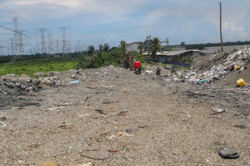 PEMBUANGAN SAMPAH HARAM