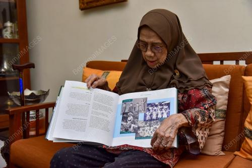 DATUK NIK SAFIAH KARIM