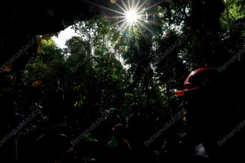EKSPEDISI LEMBAH TANUM
