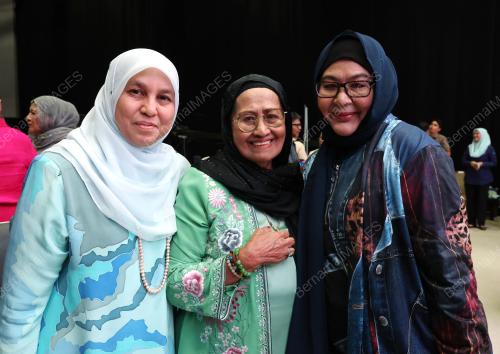 DATUK ROSNANI JAMIL