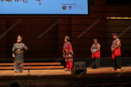 TEATER MAK YONG SHAKESPEARE