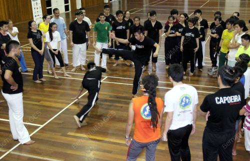 FEA15_31072015_CAPOEIRA