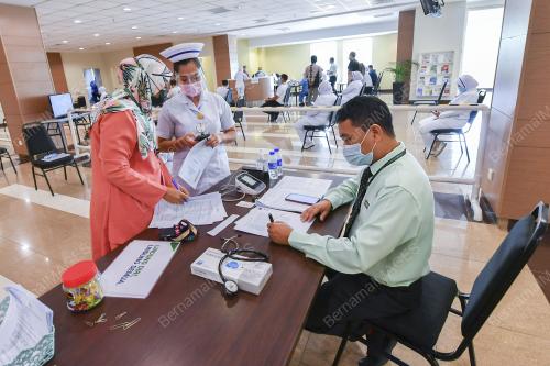 IKN PUSAT SIMPANAN VAKSIN