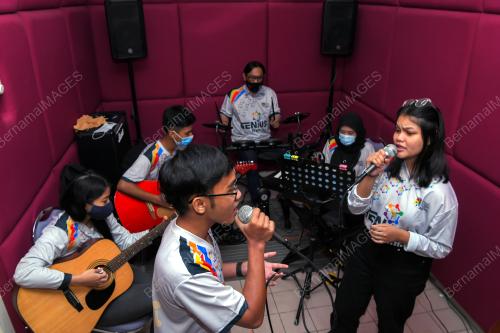 PROGRAM GENIUS REMAJA