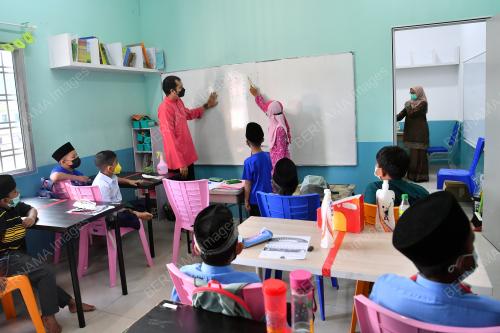 PUSAT PEMBELAJARAN PELARIAN
