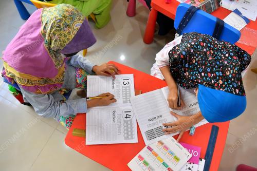 PUSAT PEMBELAJARAN PELARIAN