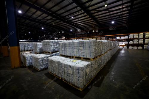 GUDANG LOGISTIK PALANG MERAH
