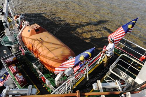 FLO04_09022017_FLOTILLA