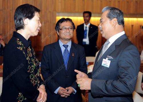 TAN SRI MUHYIDDIN YASSIN