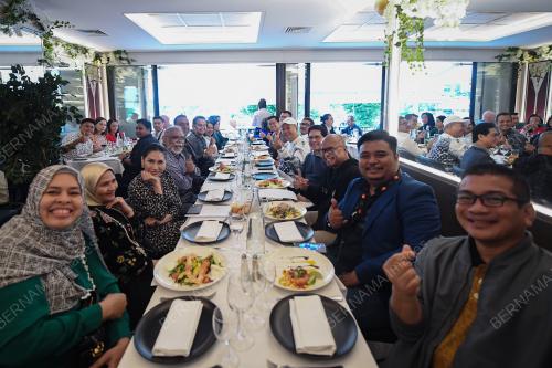 TAN SRI ANNUAR MUSA