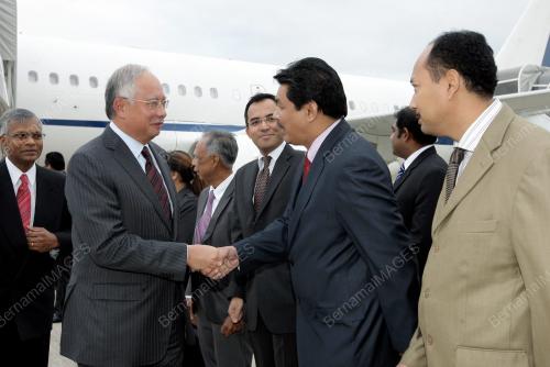NAJIB TUN RAZAK