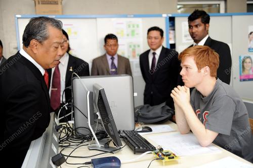 TAN SRI MUHYIDDIN YASSIN
