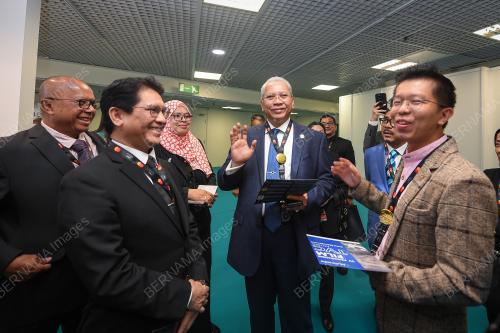 TAN SRI ANNUAR MUSA