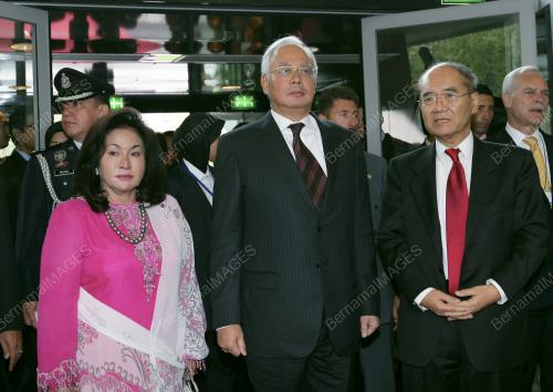 NAJIB TUN RAZAK