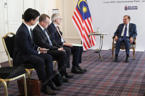 DATUK SERI ANWAR IBRAHIM