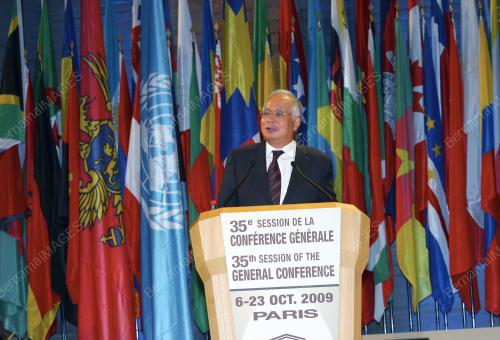 NAJIB TUN RAZAK