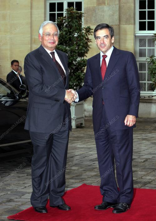 NAJIB TUN RAZAK
