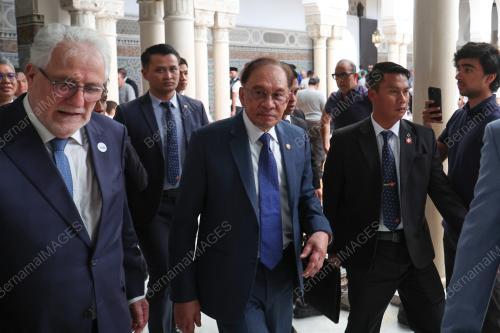 DATUK SERI ANWAR IBRAHIM