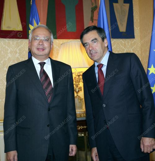 NAJIB TUN RAZAK