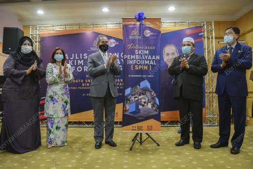 DATUK SERI DR WAN JUNAIDI TUANKU JAAFAR